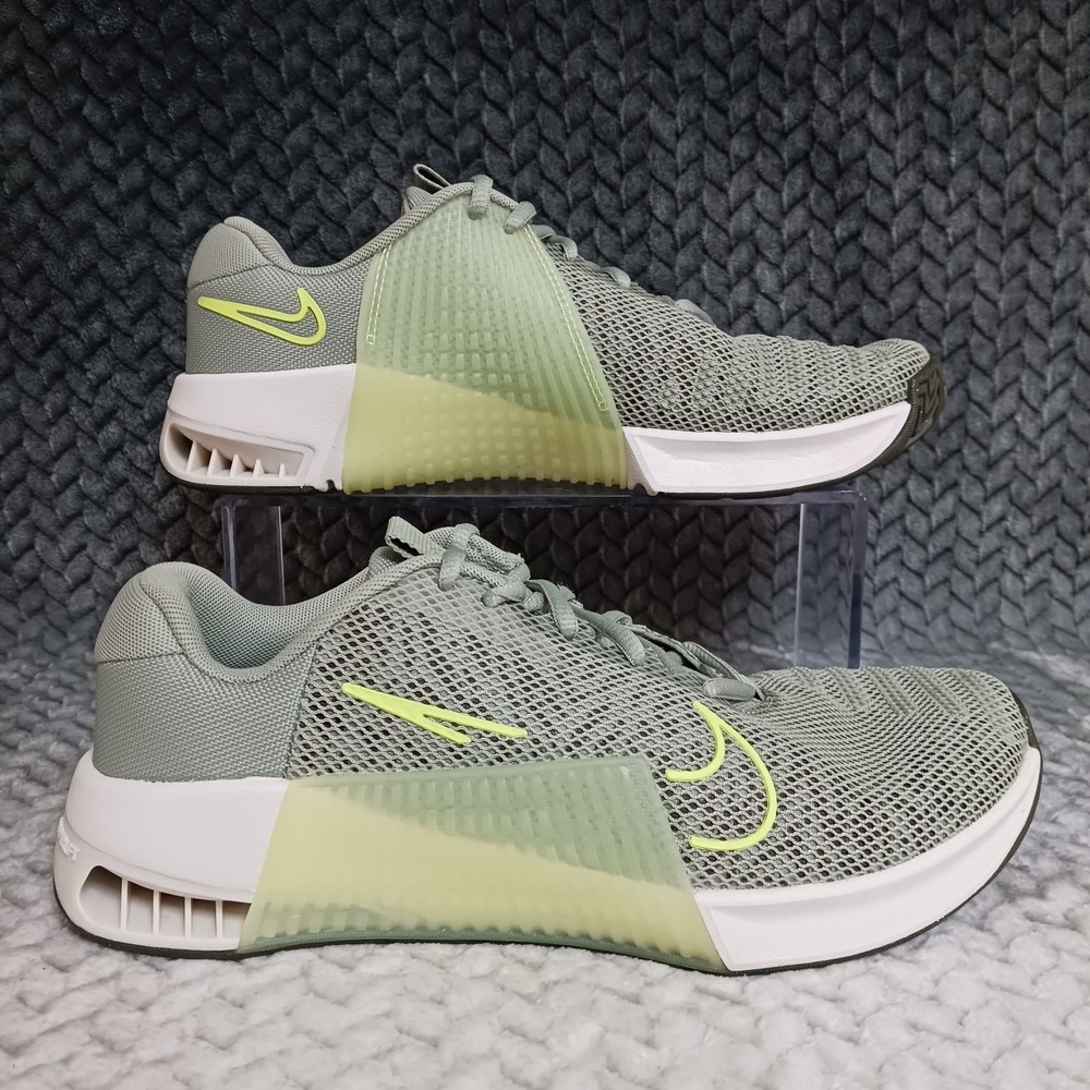 Nike Metcon 9 Premium Varely Volt Khaki Women's Workout Training Shoes Size 8.5